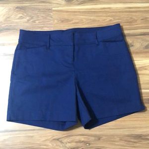 NWT The Limited Navy Short 6